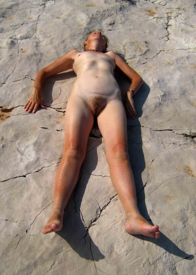 Free porn pics of beach nudes 6 of 117 pics