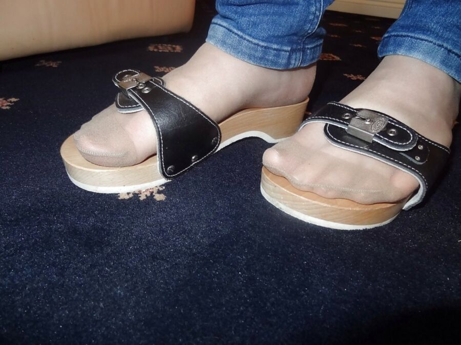 Free porn pics of Scholl,wooden shoe ,jeans and nylon feet 1 of 9 pics