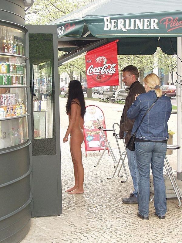 Free porn pics of jill nude in public 9 of 250 pics