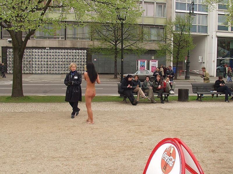 Free porn pics of jill nude in public 21 of 250 pics