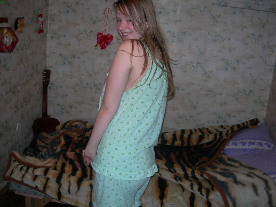 Gorgeous Russian Wife 23 of 130 pics