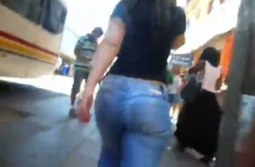 Free porn pics of Candid White Girl Bottle Shape Jeans 7 of 8 pics