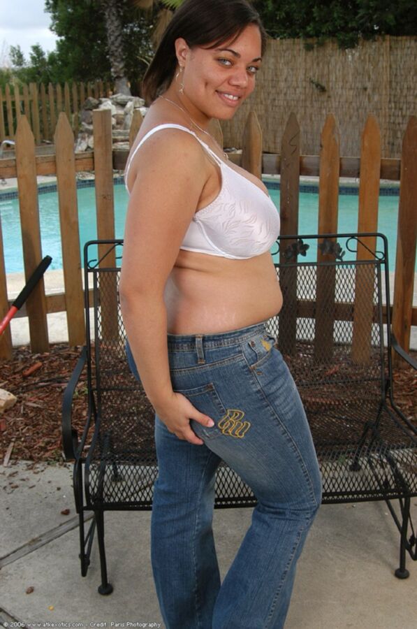Free porn pics of Big Tits Rosie So Fucking Sexy in Jeans 23 of 91 pics
