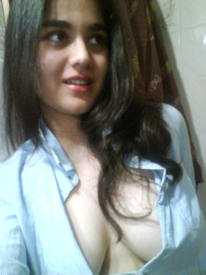 Free porn pics of Indian Selfie 3 of 16 pics