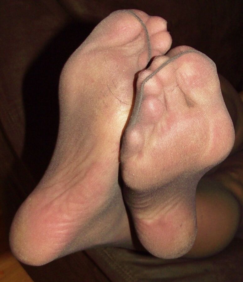 More Wife Smelly Nylon Soles Mature Porn Photo