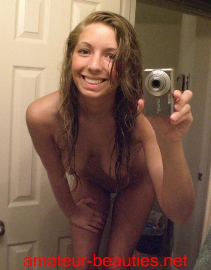 Free porn pics of hot slut likes to  take selfies 3 of 27 pics