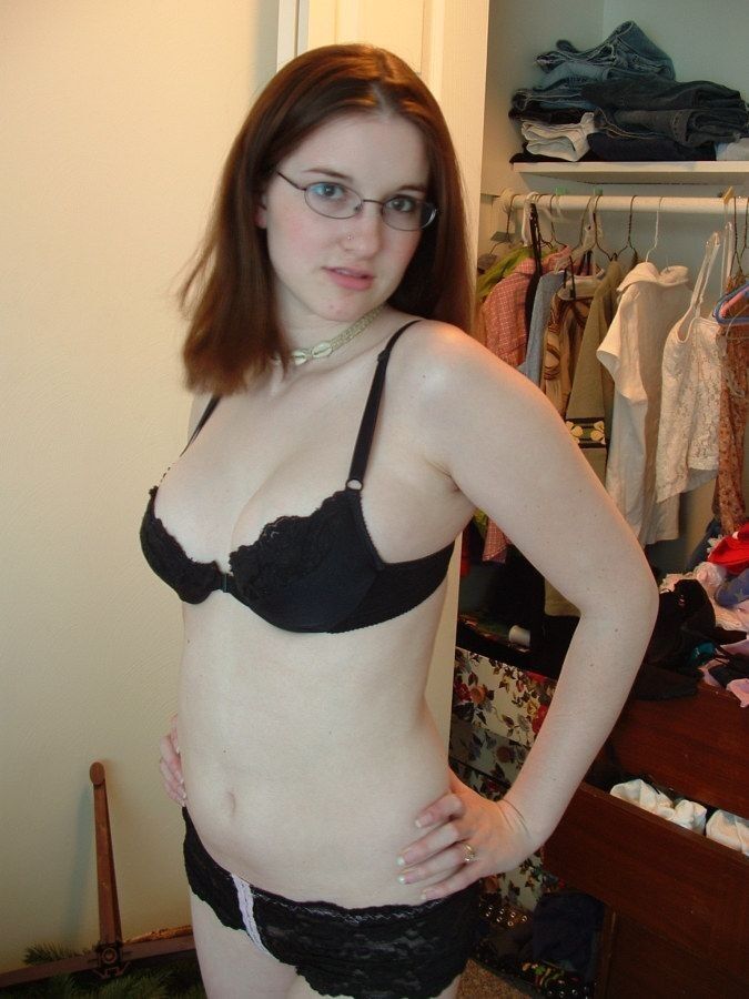 Free porn pics of Sexy Thick Amateur with Glasses 13 of 71 pics
