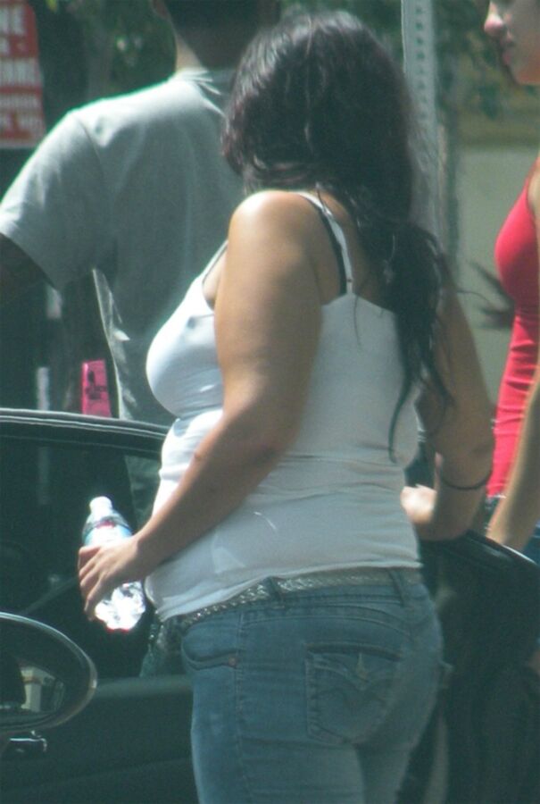 Free porn pics of CUTEST Belly HOT HOT latina in Jeans TIGHT TIGHT  6 of 10 pics
