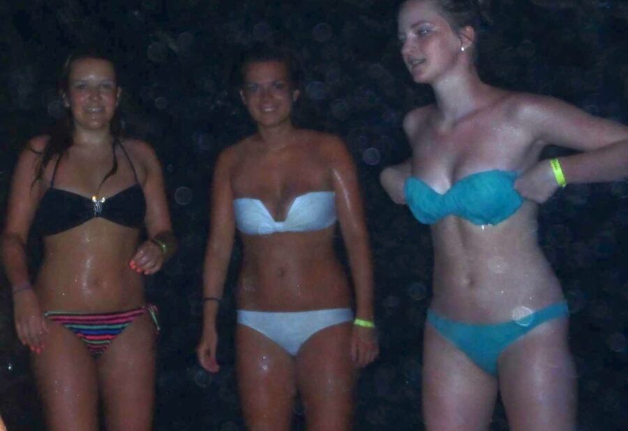 Free porn pics of Four bikini chicks 7 of 67 pics