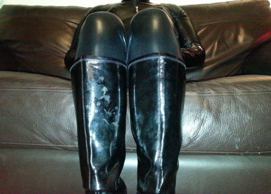 Free porn pics of Catsuit, Coset, Gogo Boots & Gloves 3 of 47 pics