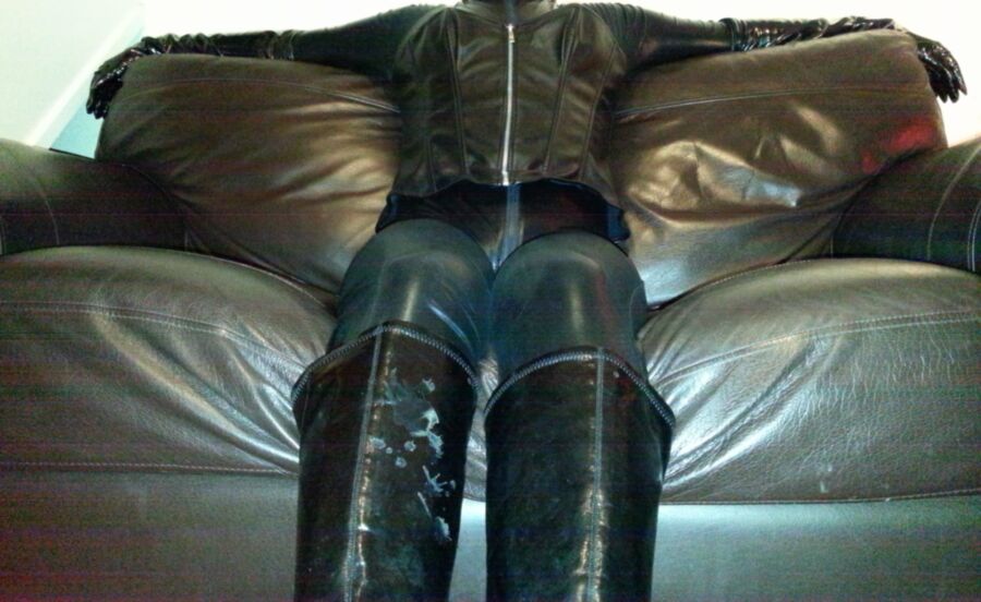 Free porn pics of Catsuit, Coset, Gogo Boots & Gloves 18 of 47 pics