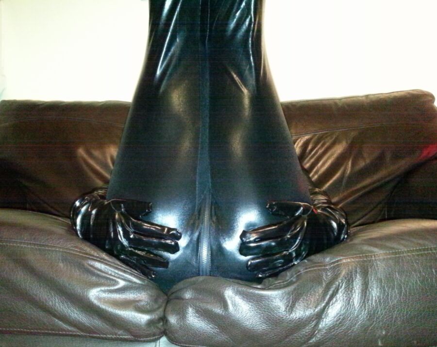 Free porn pics of Catsuit, Coset, Gogo Boots & Gloves 22 of 47 pics