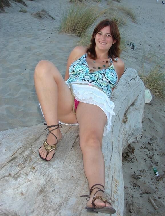 Free porn pics of Busty Beach Girl 12 of 46 pics