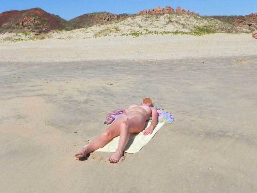 Free porn pics of Wife naked on the beach 5 of 13 pics